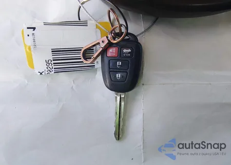 2018 Toyota Corolla Le z USA, uszkodzony, nr VIN 5YFBURHE1JP770295